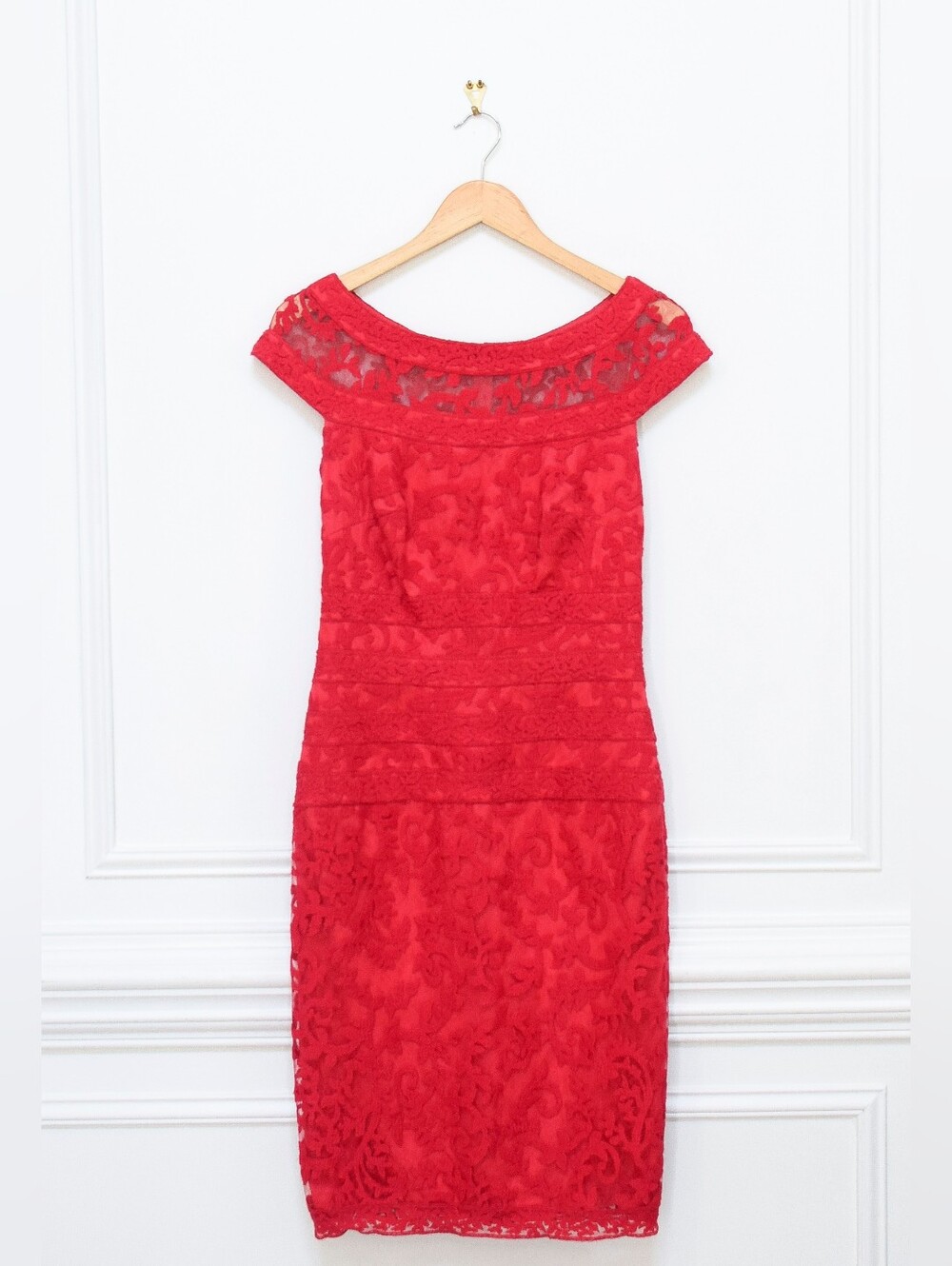 Tadashi Shoji Red Lace Cocktail Dress Cap Sleeve Sz 4 Sheath Knee Length Formal - Picture 3 of 11